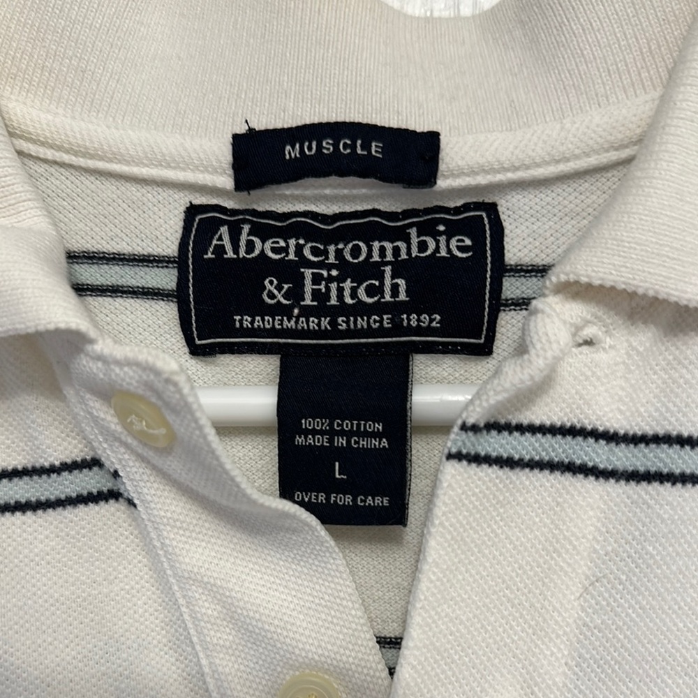 Abercrombie & Fitch White and Blue Polo Shirt - Picture 2 of 7